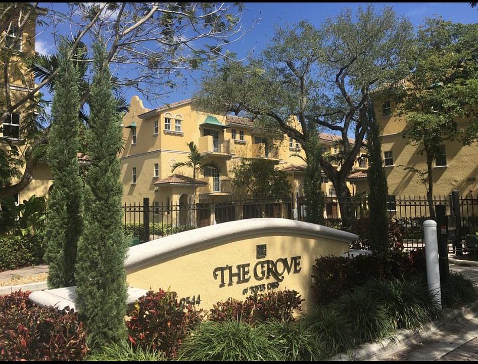1st image of 2516 SW 14th Ave APT 402