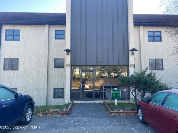 130 Foxfire Dr APT 101, Mount Pocono, PA 18344