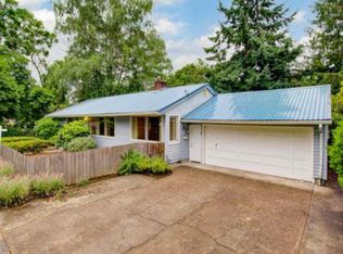 5353 SE Cesar E Chavez Blvd, Portland, OR 97202