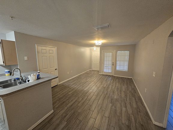 4th image of 7424 Vista Way APT 107