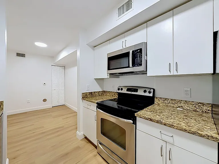 4852 N State Rd #3103 — Photo 38