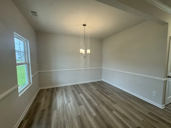 215 Hampton Hollow Dr, Jefferson, GA 30549