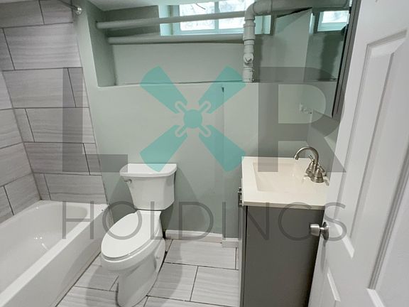 5th image of 661 Chain St APT 1