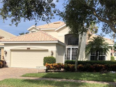 2008 Timarron Way, Naples, FL, 34109