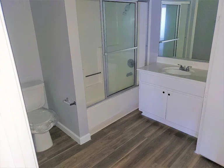 2558 S Sepulveda Blvd #11 — Photo 9
