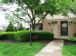 5270 Olgate Ln, Columbus, OH 43220