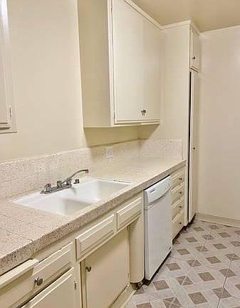 4th image of 207 N Avenue 55 APT 5