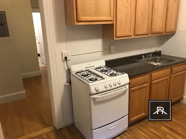 1812 Commonwealth Ave #1, Brighton, MA 02135