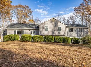 13 Hunt Rd, Columbia, CT 06237