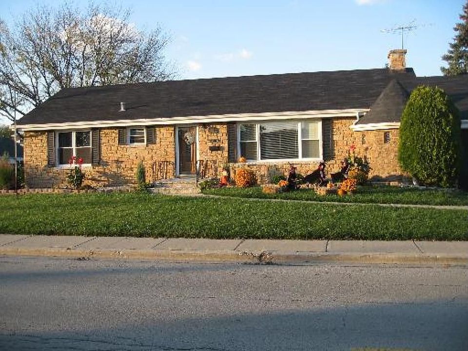 1st image of 3001 Ernst St