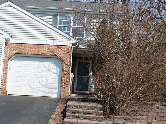 2nd image of 49 Tupelo St