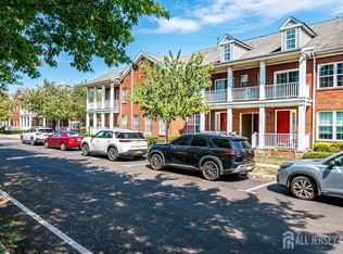 12 Central Square Park, Metuchen, NJ 08840