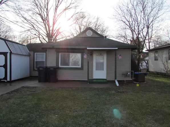 1601 Lowell St, Janesville, WI 53545