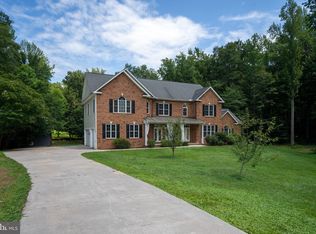 182 Wood Landing Rd, Fredericksburg, VA 22405