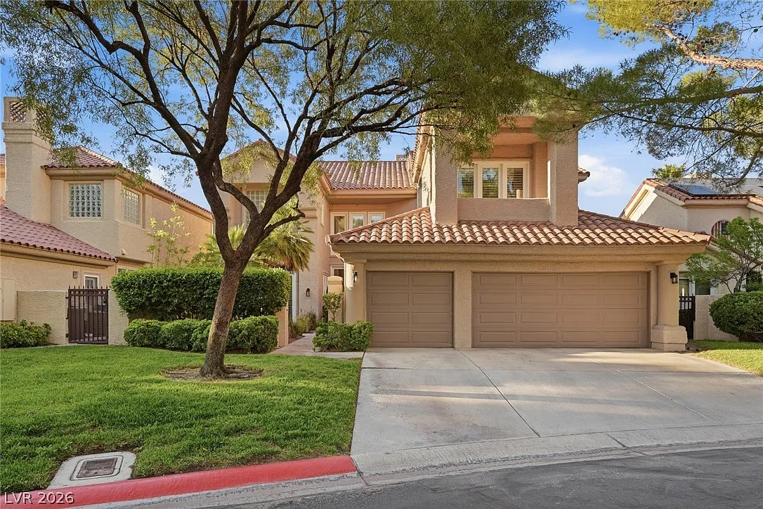 3 bed, 4.0 bath, 3915 sqft, $6,000 — Photo 1