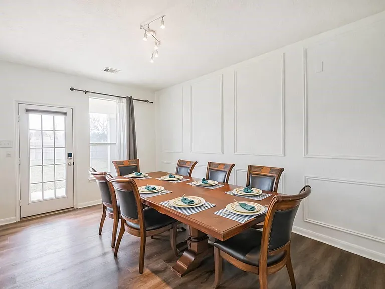18607 Shavano Ct — Photo 10