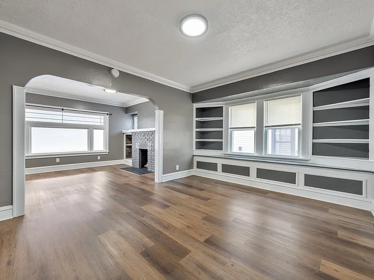3904 Ardmore Ave — Photo 6