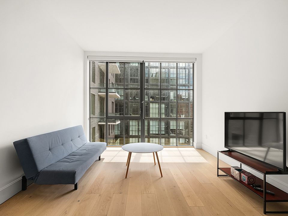 1st image of 22-18 Jackson Ave #418