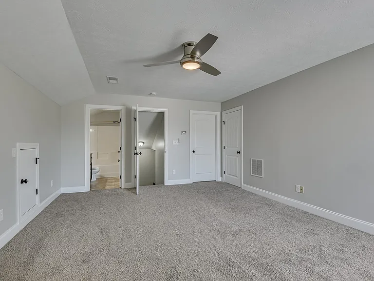 1721 Dunmore Ave — Photo 29