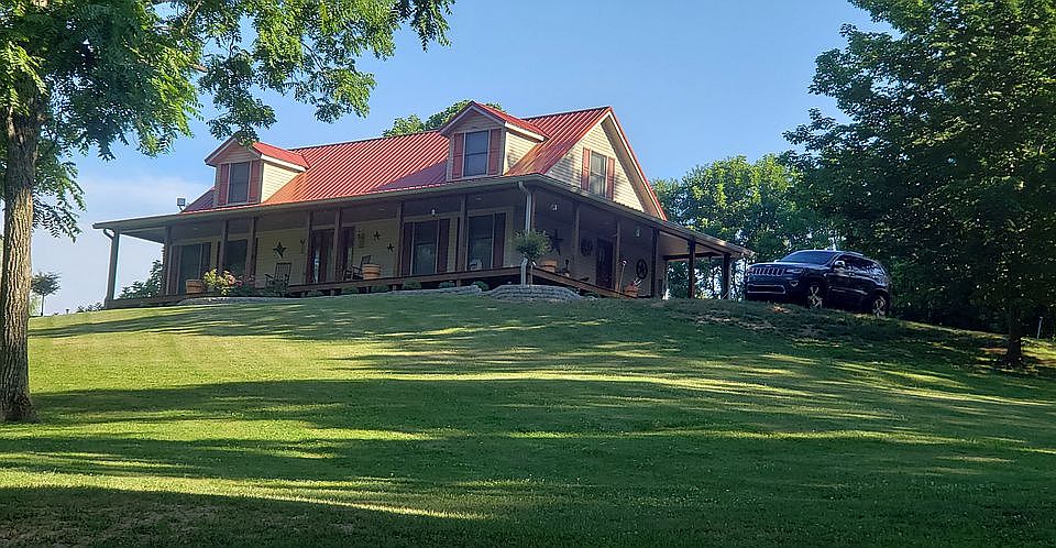 2nd image of 5354 E Wolf Run Rd