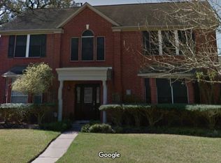 61 N Calla Lily Ct, Lake Jackson, TX 77566