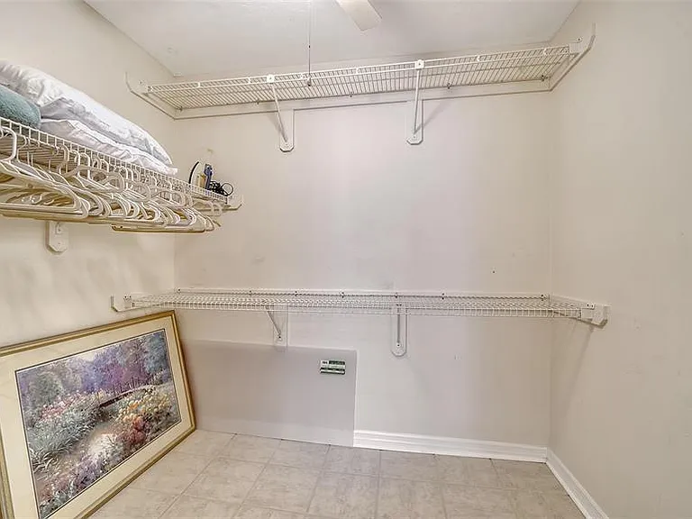 835 S Osprey Ave #201 — Photo 23