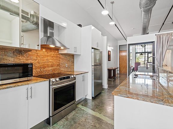 5th image of 180 NE 4th Ave APT 308
