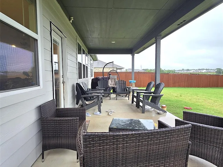 1916 Bradham Way — Photo 30