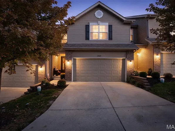 13142 Tesson Hollow Dr, Saint Louis, MO 63128