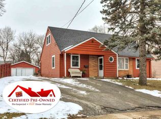 7301 SW 14th St, Des Moines, IA 50315