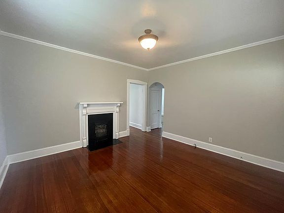 2nd image of 2372 Franklin Tpke