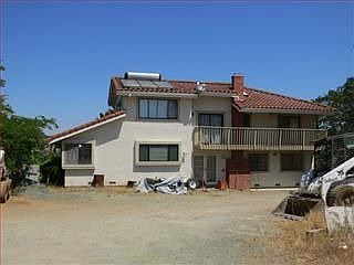 3rd image of 15298 Sycamore Dr