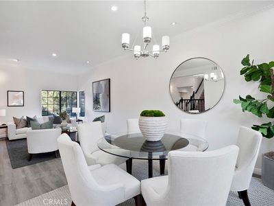 23684 Strathern St, Canoga Park, CA, 91304