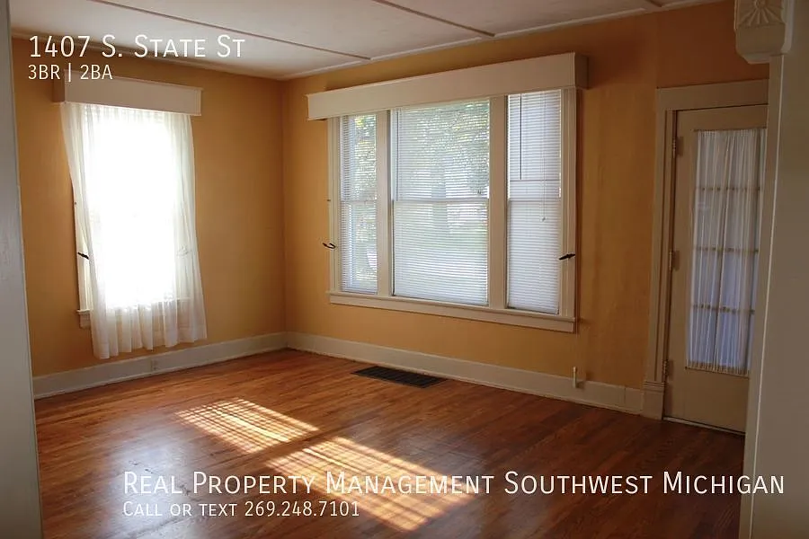 3 Bedroom Home in Downtown St. Joe — Photo 2