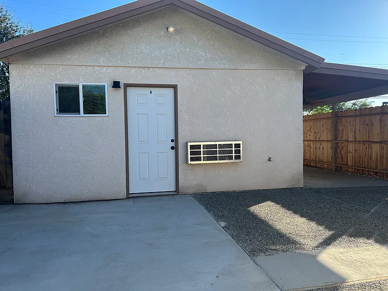 1498 Escalon Ave #ADU — Photo 2