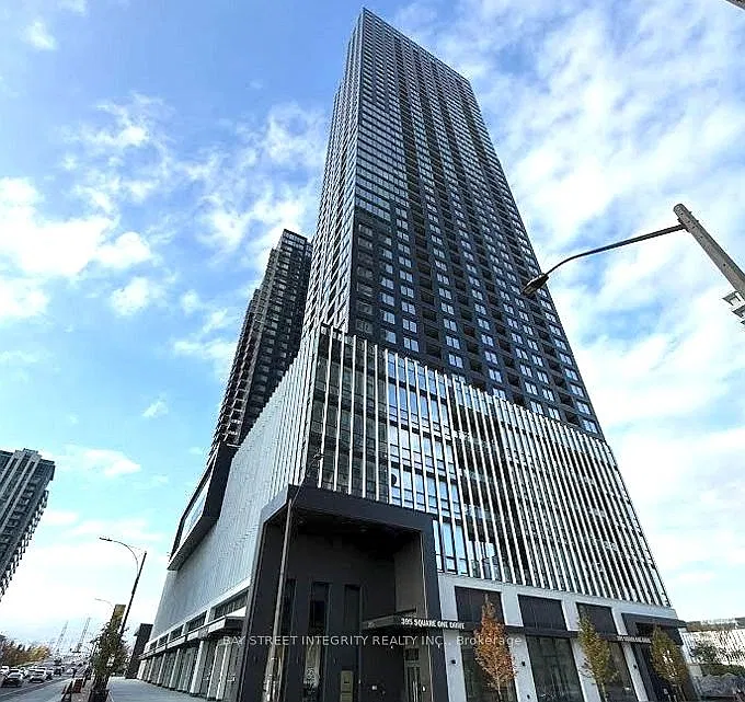 2 bed, $2,300 — Photo 1