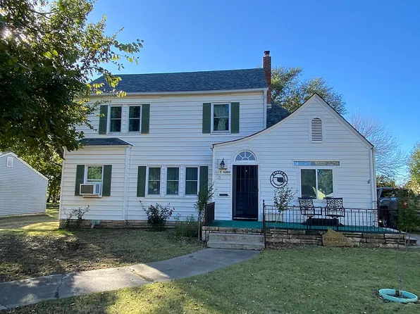 115 N 6th St, Medford, OK 73759