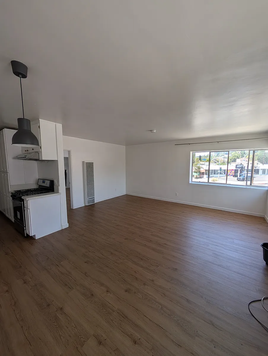 Building Photo - 6006 York Blvd #4