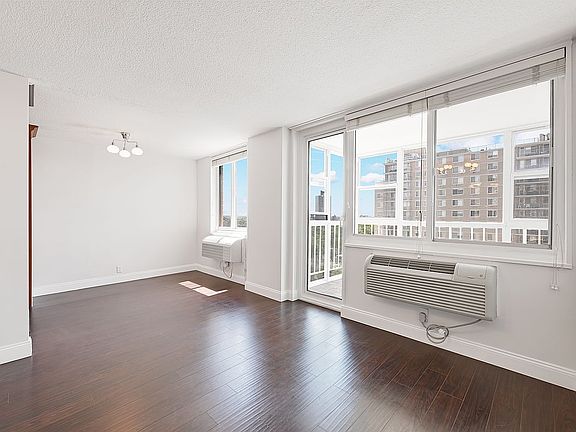 2nd image of 118-17 Union Tpke APT 16H
