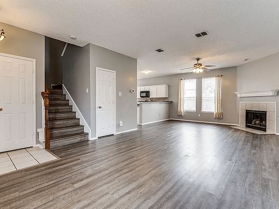 3rd image of 4617 Buffalo Bend Pl #1
