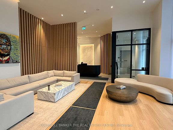 2nd image of 3009 Novar Rd #329