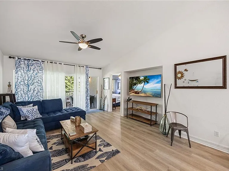 640 Luisa Ln #804-4 — Photo 11