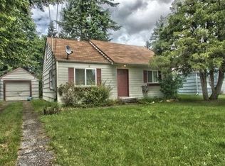 8611 Lawndale Ave SW, Lakewood, WA 98498