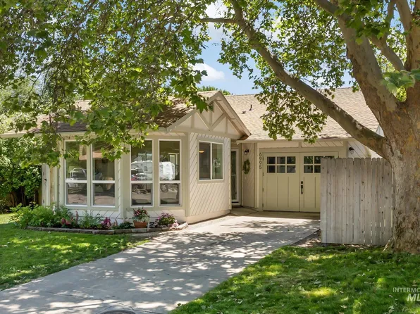6995 W Belhaven Dr, Boise, ID 83714