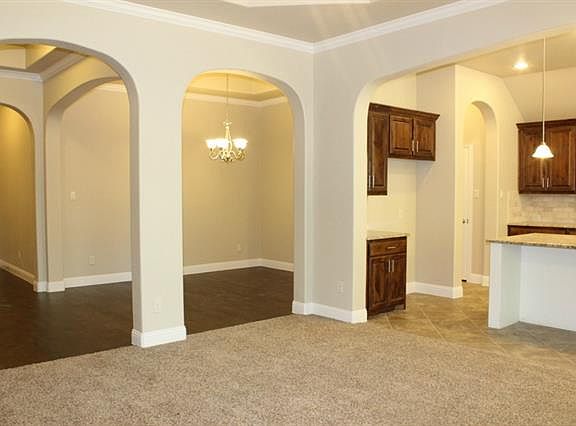 2nd image of 7513 Lindsey Dr