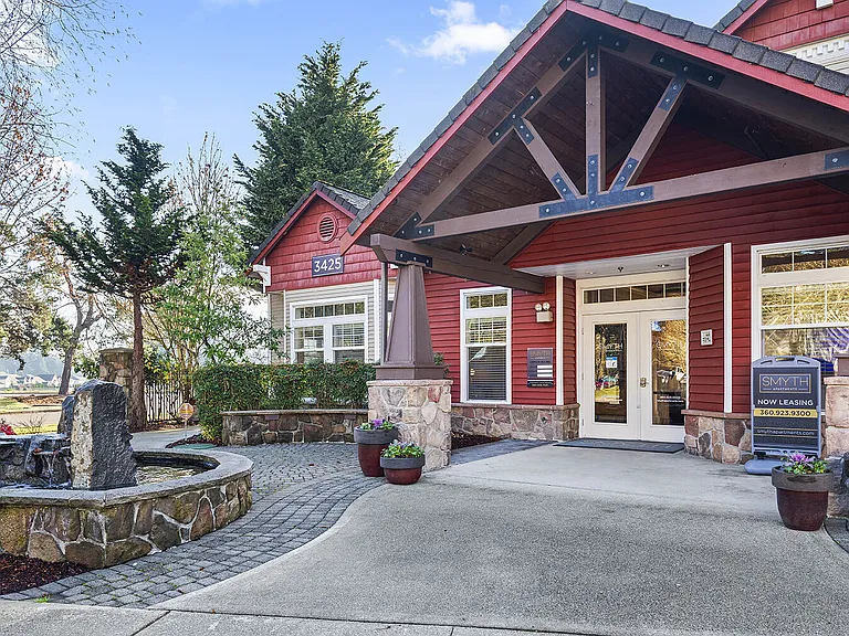 Smyth — Photo 34