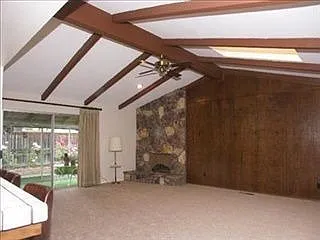 6828 Gloria Dr photo 1