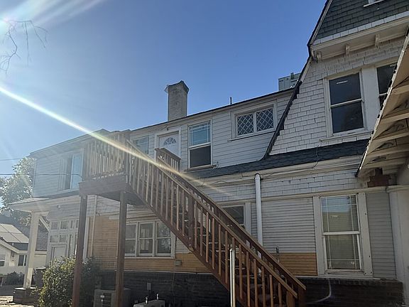 3rd image of 2306 K St Unit B