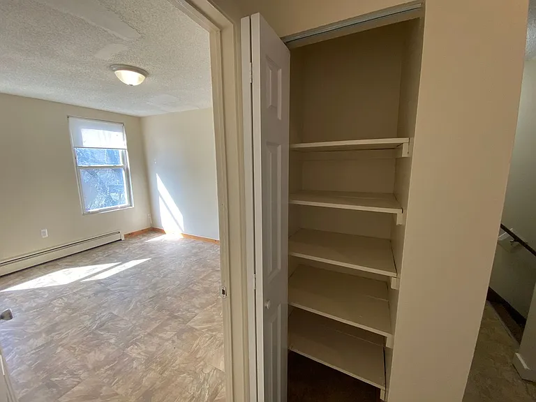 222 Division St #2 — Photo 31