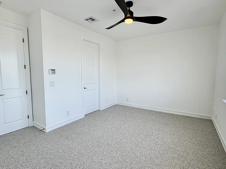 810 3rd Ave N #78 — Photo 47